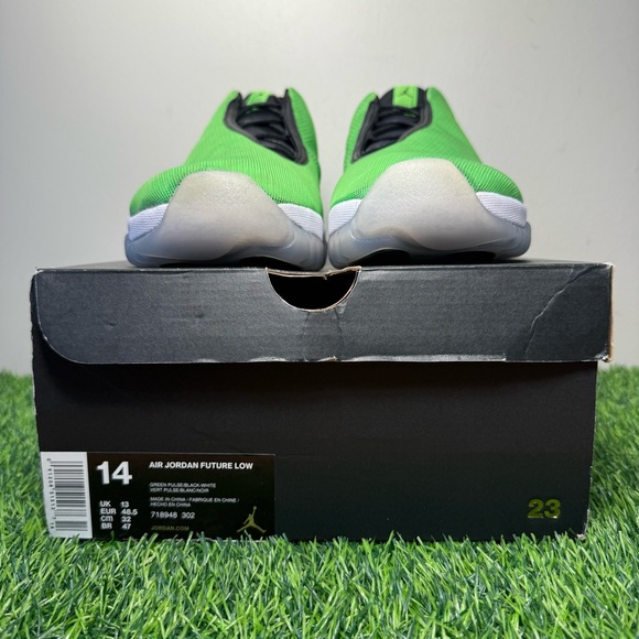 Nike Air Jordan Future Low Light Poison Green Pulse Camo - Picture 9 of 11